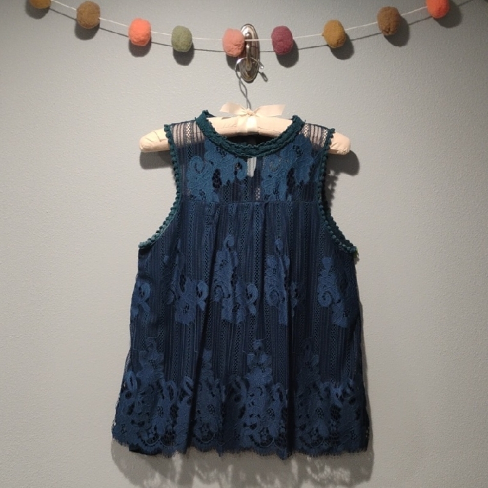 Sleeveless Lace Overlay Lined Tank Top - Teal Blue